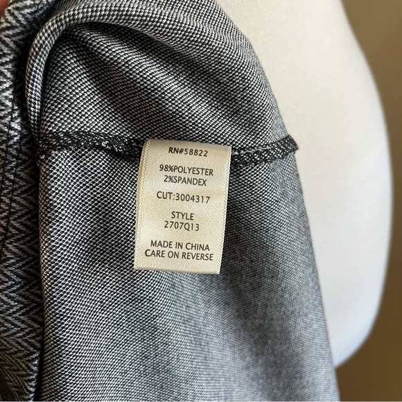 NWT Max Studio Gray Herringbone Pull On Gathered Faux Wrap Pencil Skirt Size M - Picture 5 of 7